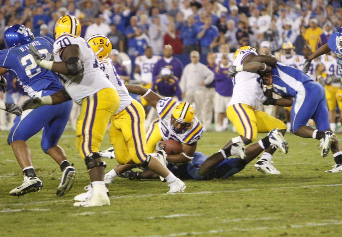 In the third overtime, Kentucky linebacker Braxton Kelley made the tackle that denied LSU a first down and secured the No. 17 Wildcats’ 43-37 upset of the No. 1 Tigers in 2007.