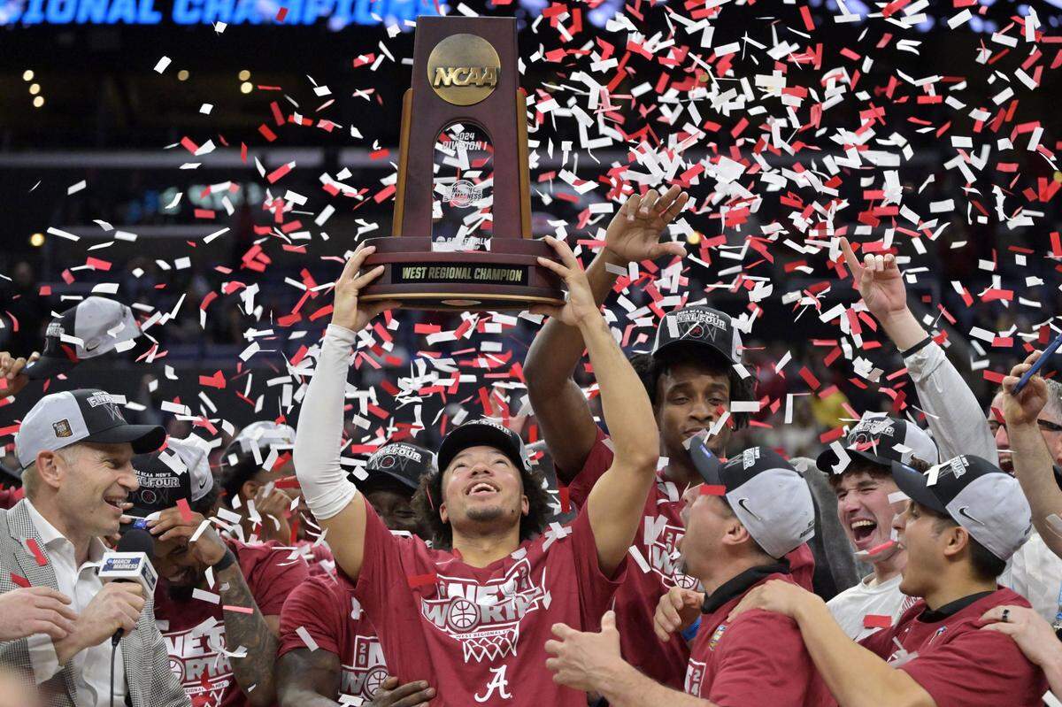 Mark Sears helped lead Alabama to its first Final Four during the 2023-24 season.