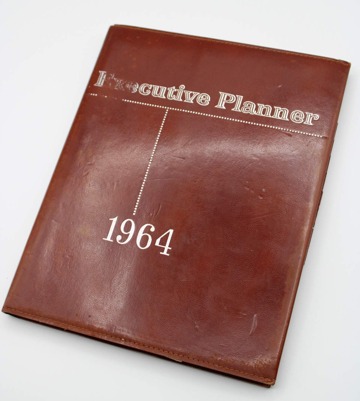 The 1964 planner of Colonel Sanders, which according to the auctioneers, is expected to be a well-sought-after artifact during the auction.