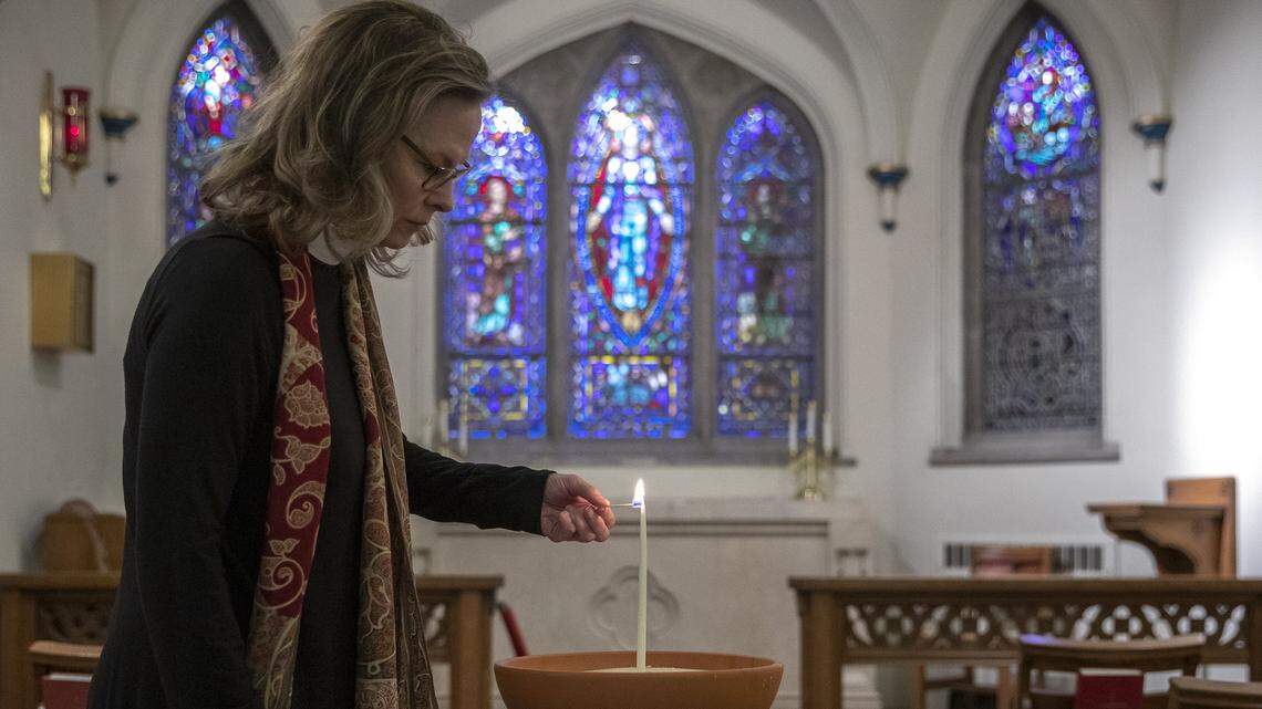 Lexington prayer service featuring author Silas House aims to provide balm for ‘aching hearts’