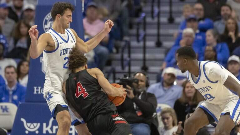 Against Texas Tech, UK showed why Mark Pope is high on defensive potential