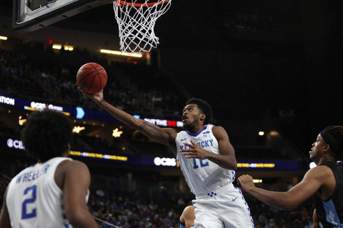 Keion Brooks had 10 points and three rebounds in Kentucky’s CBS Sports Classic victory against North Carolina.