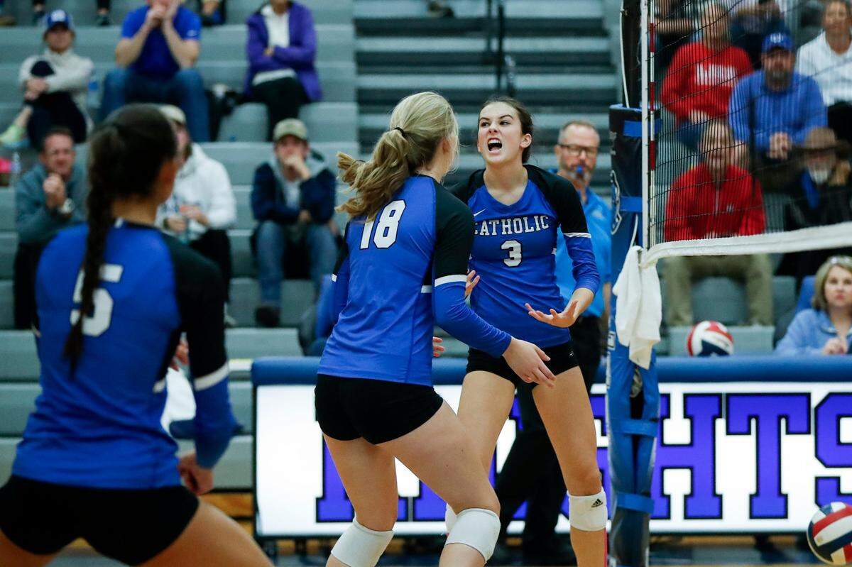 Addie Lowe (3) and Lexington Catholic enter the 2024 season ranked No. 21 in Kentucky. Lowe earned first-team all-city honors last season.