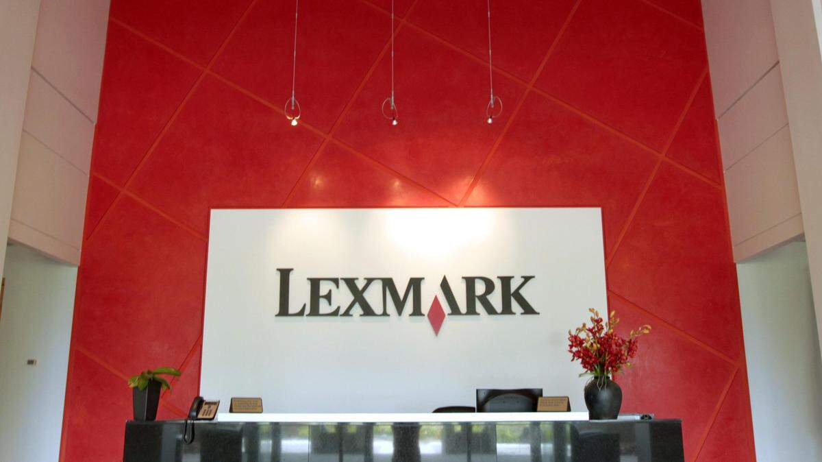  Logo behind reception desk at Lexmark in Lexington, Ky.,