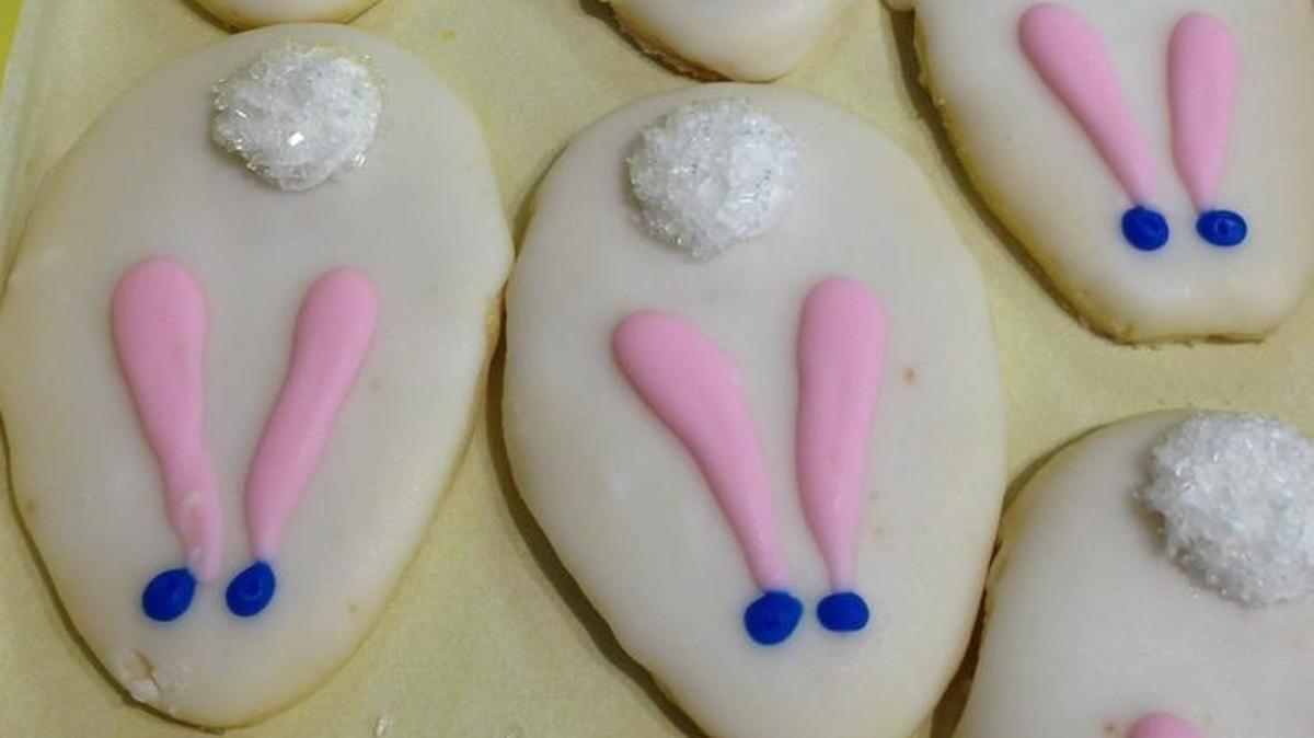 If you’ve got some kids who need a sweet Easter treat, these bunnies from Donut Days will fill the bill.