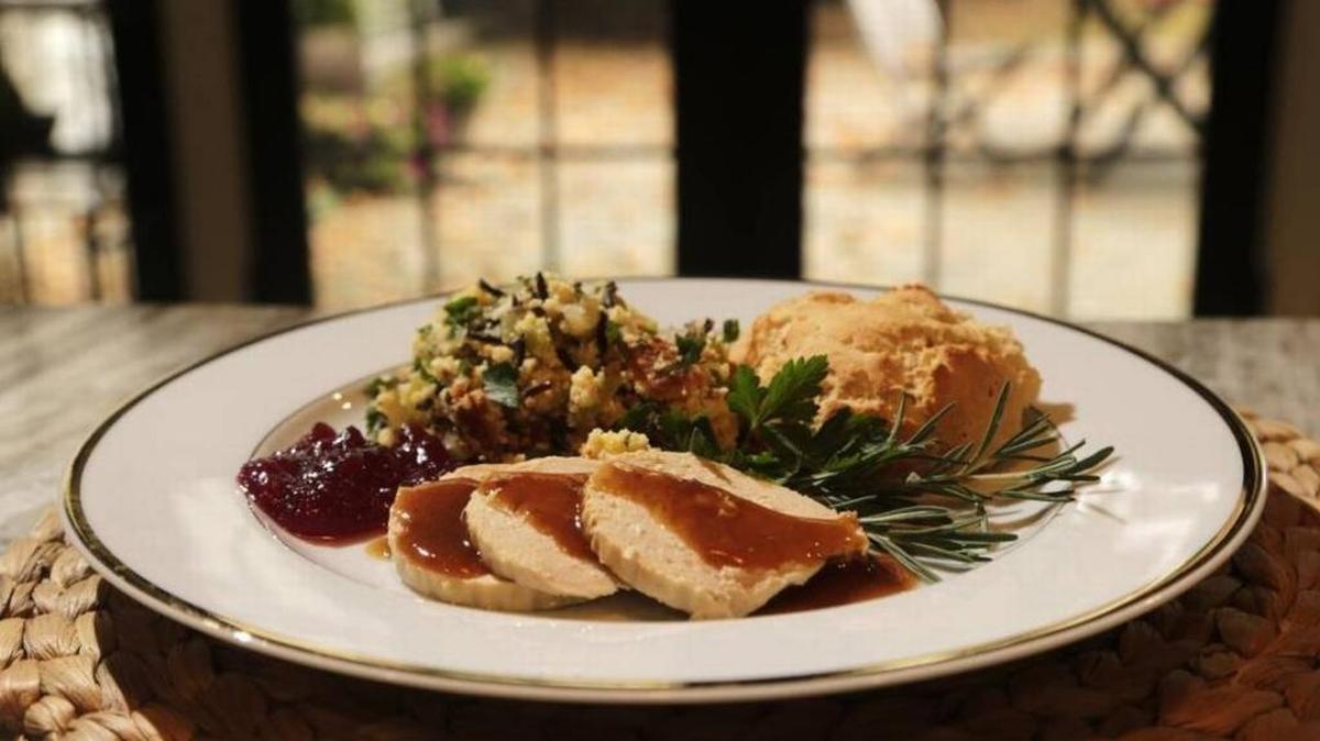 Good Foods Co-op will host three days of free Thanksgiving sampling, beginning Friday night with vegan alternatives, including meat-free turkey (that’s actually Quorn “turkey” roast on the plate) and vegan pumpkin pie.