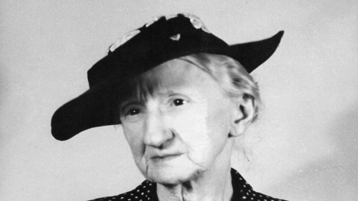 Maggie Egbert, Lexington’s first policewoman: She was appointed in 1917 and worked until 1946.