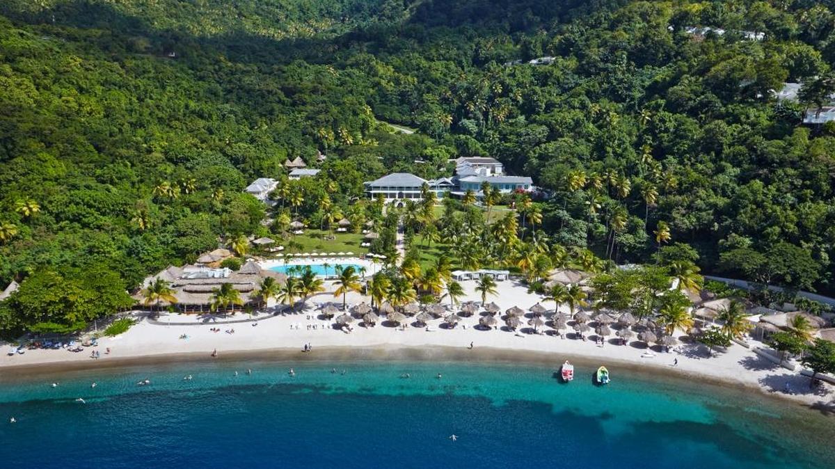 Sugar Beach occupies one of the most naturally beautiful locations in the Caribbean, surrounded by a 100-acre rainforest.