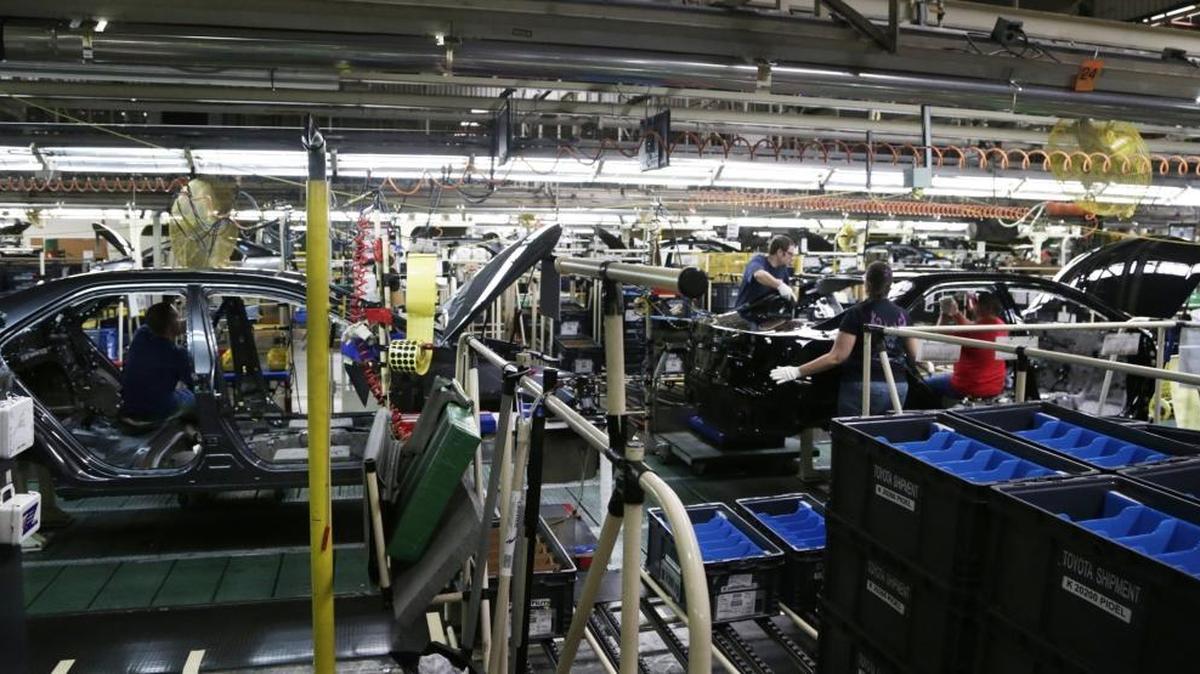 Team members assembled Camrys at Toyota Motor Manufacturing in Georgetown, Ky., on Sept. 9, 2014.