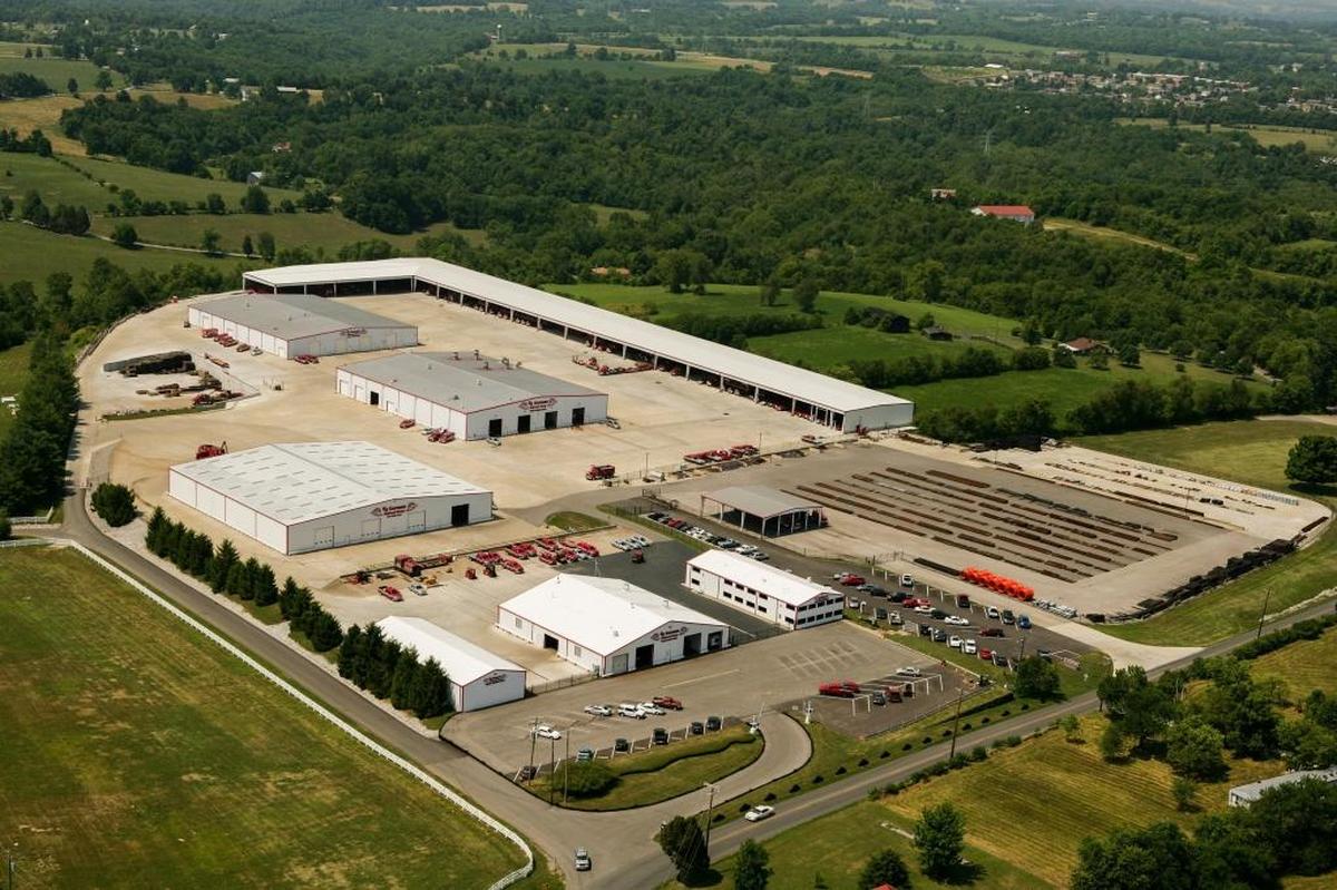 R. J. Corman Railroad Group announced a new apprenticeship program which will begin next year and will focus on high school students and U.S. veterans. The business sit on 1,600 acres near Nicholasville in Jessamine County.