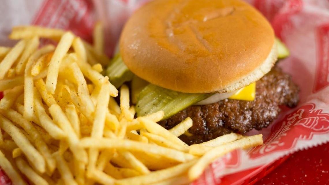 Freddy’s steakburgers and shoestring fries are popular items, along with custard sundaes and “concretes” with toppings blended with the frozen custard.