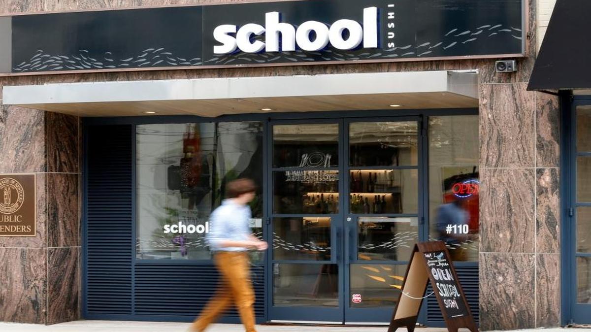 Many changes have taken place in the downtown eating scene this year. One example, School Sushi, 163 West Short Street, moved to its new location in May.