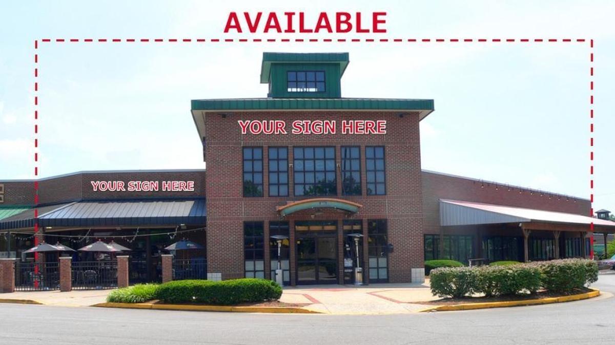 Is this where Matt Jones’ new restaurant will be? Apparently so. The host announced on his Kentucky Sports Radio show Thursday that KSBar and Grille will go here.