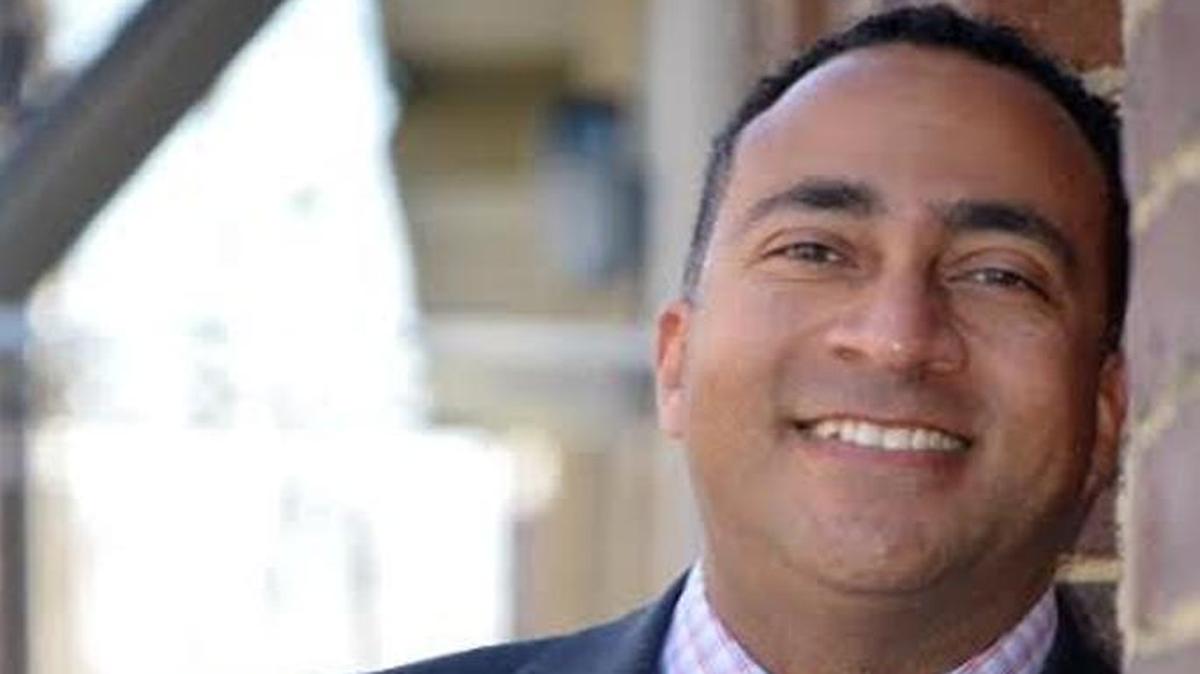 Rodney Vinegar. During his 18-year professional career, Rodney Vinegar has been responsible for recruitment, training, professional development, human resources leadership, and labor relations with such global companies as UBS Investment Bank, Colgate-Palmolive, Sanofi-Aventis, Pepsi Cola Incorporated, and Scripps Network Interactive.