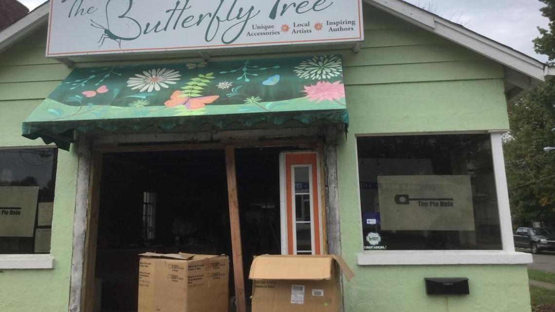Pie Hole Pizza is going into the former Butterfly Tree shop on Rosemont Garden, near the railroad crossing. It will have seating inside and out, as well as a walk-up ordering window.