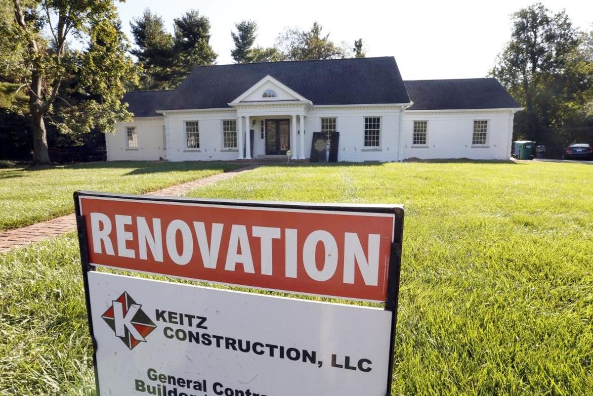 The house at 1413 California Park, is undergoing a major renovation, in Lexington. Many houses in the Ashland/Chinoe Road/Shadeland (Turkeyfoot) area are undergoing major renovations and remodels.