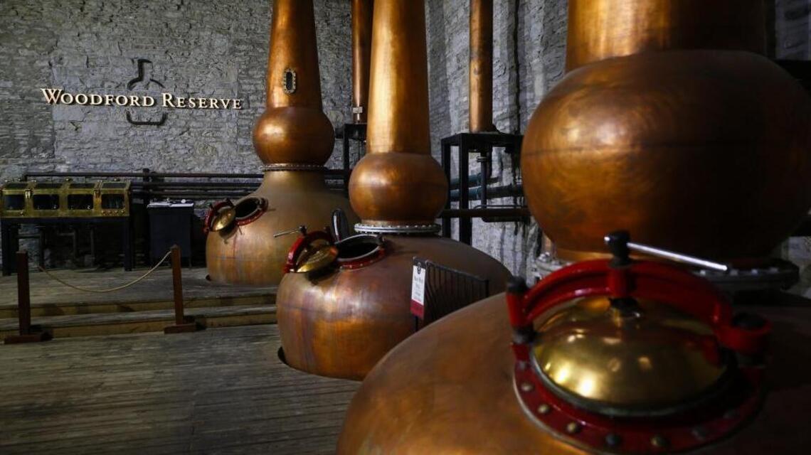 Judge: Kentucky distillery influenced union vote with free bottles of bourbon