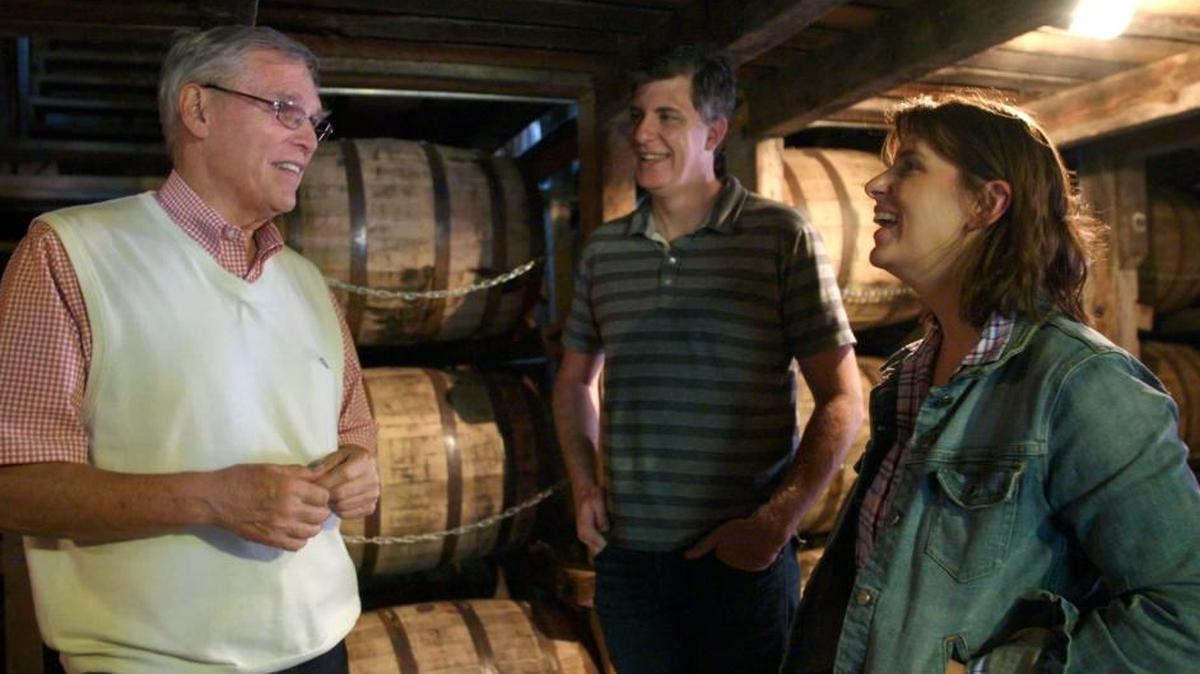 Vivian Howard and her husband, Ben Knight, toured the Maker’s Mark Distillery in Loretto last year with Bill Samuels Jr. before she was honored as the 2016 Maker’s Mark TasteMaker with a dinner of her favorite recipes.
