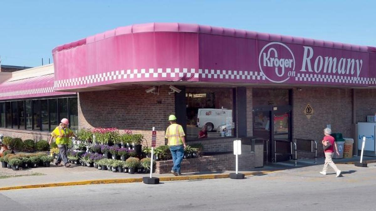 The Kroger store on Romany Road in Lexington closed on Sept. 12, 2015.