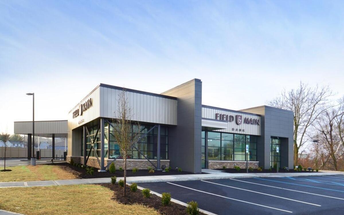 Field and Main Bank has announced the opening of a new bank in Cynthiana that will put more emphasis on customer interaction.