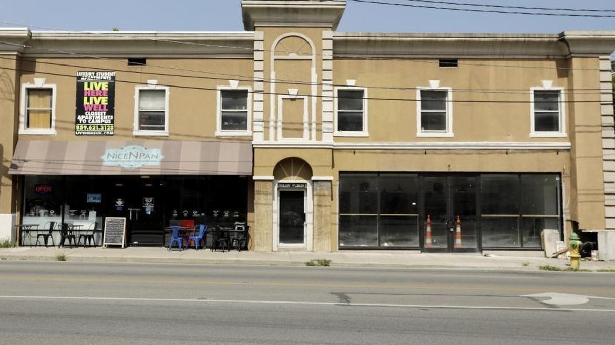Soon-to-open Limestone Pizza is located on the corner of South Limestone and Mountmullin Street across from the University of Kentucky’s Gatton College of Business and Economics.