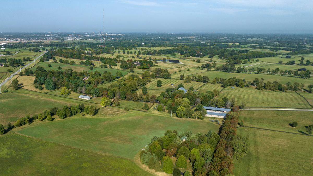 Proposals to put industrial solar projects in Fayette County farmland have drawn opposition.
