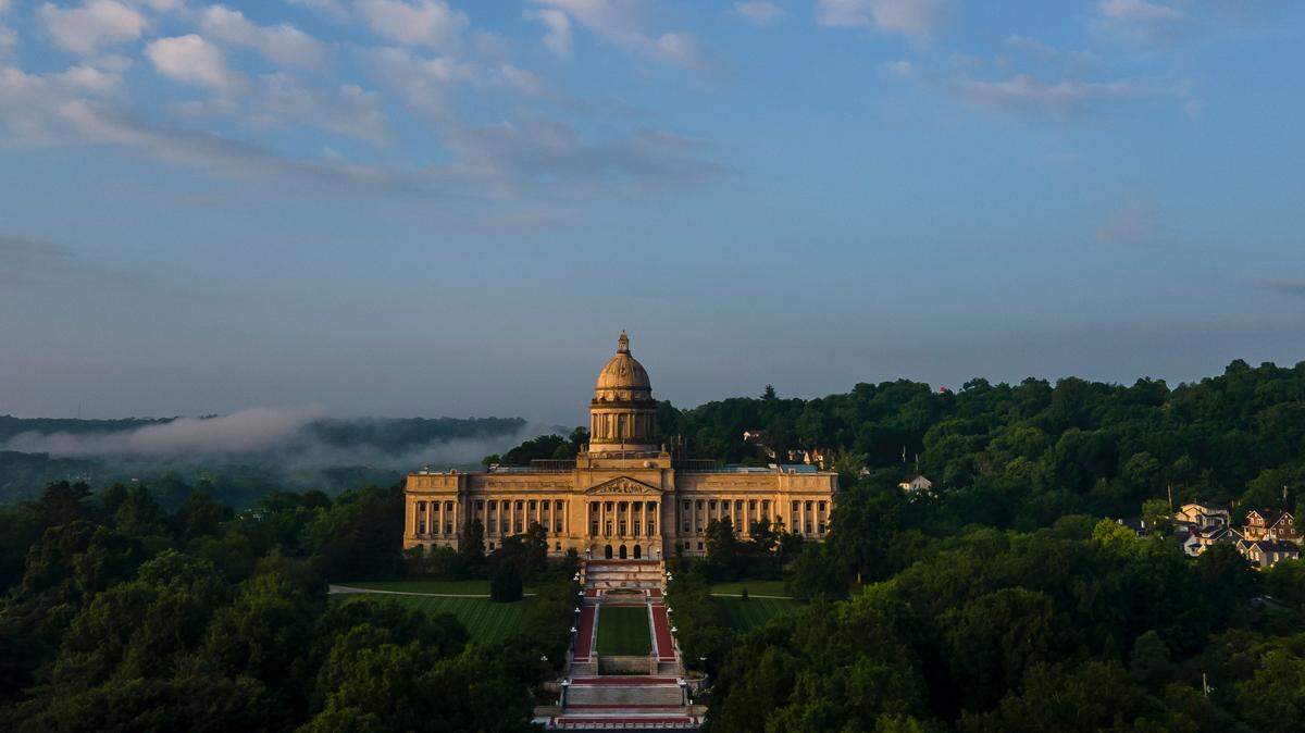 Bills to relax child labor laws, cut SNAP benefits stall in Senate committee