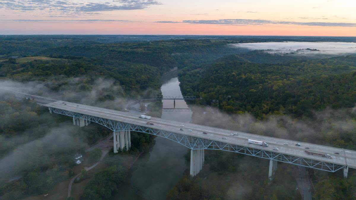 Clay’s Ferry Bridge crosses the Kentucky River at the Fayette and Madison county line. Tuesday, Sept. 19, 2023 