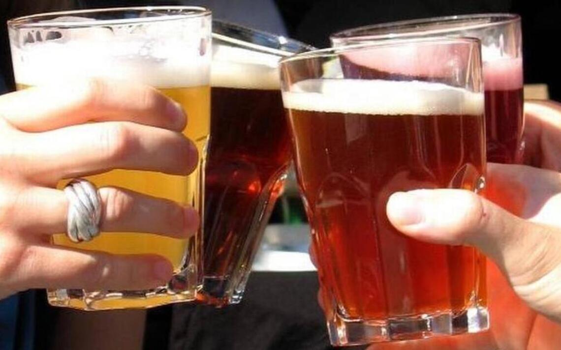 Paris city commission considers Sunday alcohol sales, again