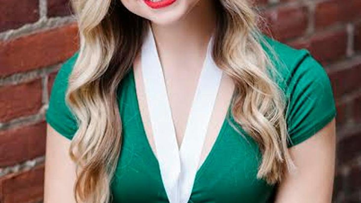 Lindsey Carroll