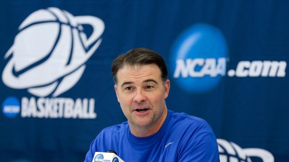 Kentucky Wildcats head coach Matthew Mitchell and his team will learn where they land in the NCAA Tournament on Monday.