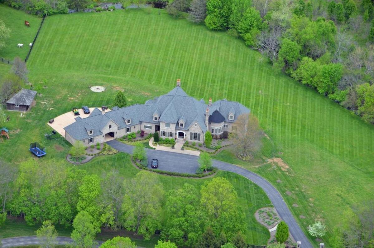 Aerial photo of 1201 Delong Place