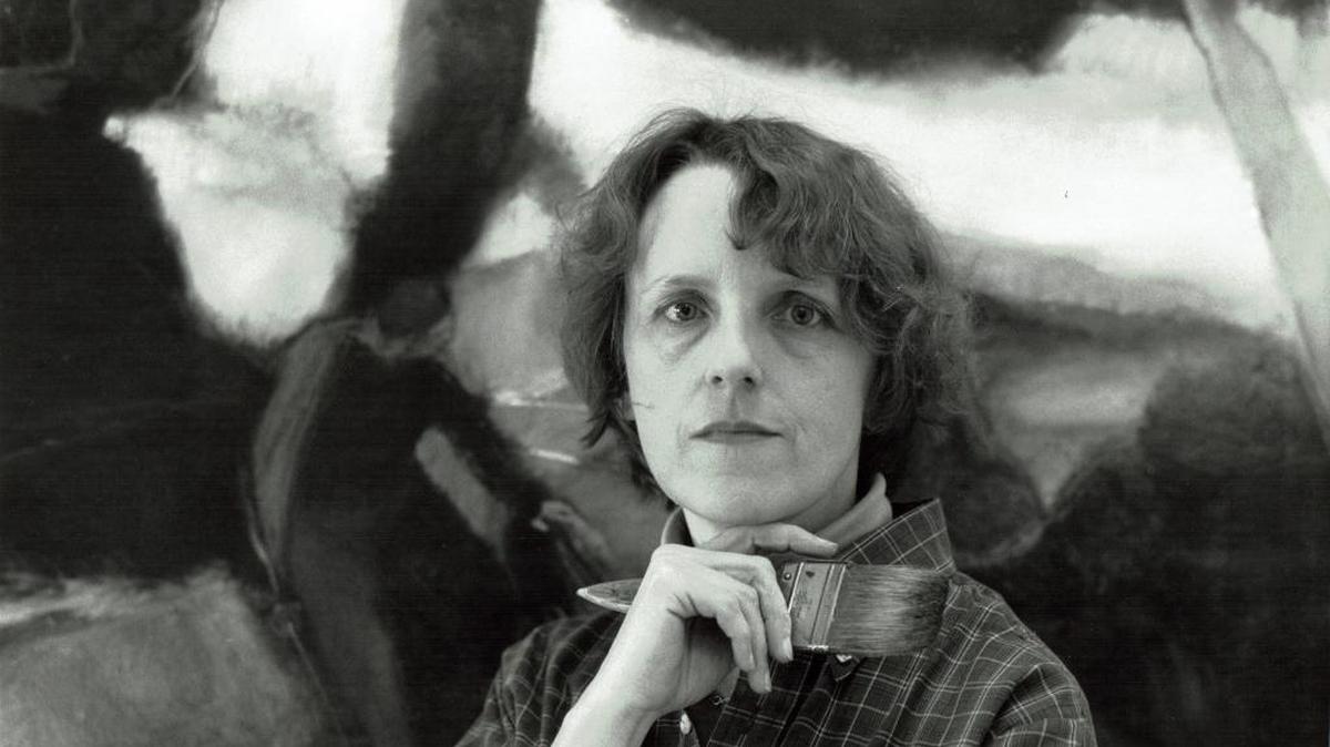 Central Kentucky artist Carolyn Hisel on January 12, 1987.