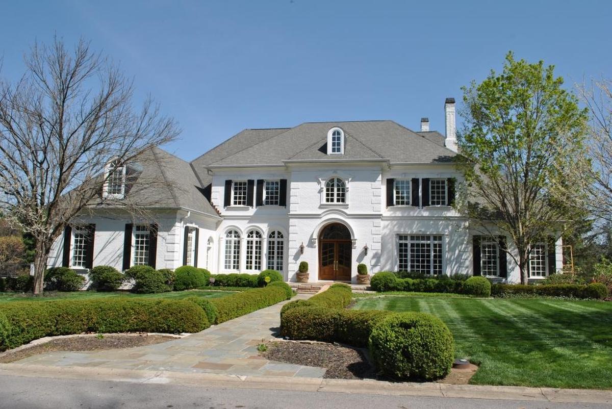 1617 Harmony Hall Lane