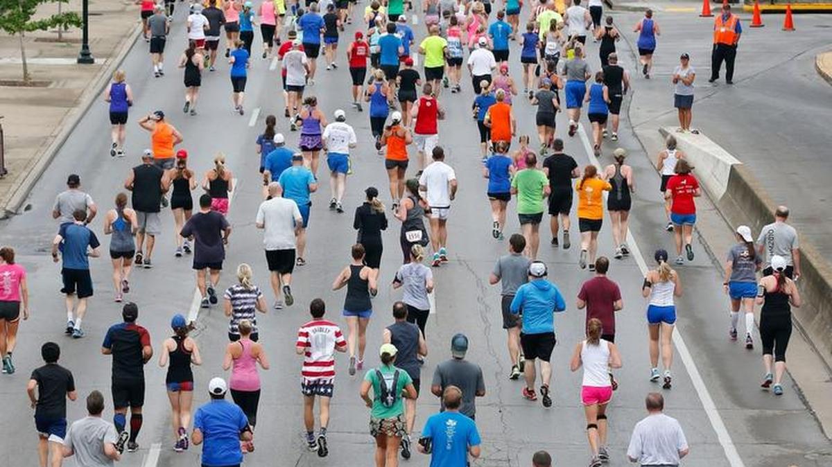 This year’s Bluegrass 10,000 and Fun Run will be July 4 in downtown Lexington. Register in advance at the Bluegrass 10,000 office, located on the second floor of Dunbar Community Center, 545 North Upper Street.