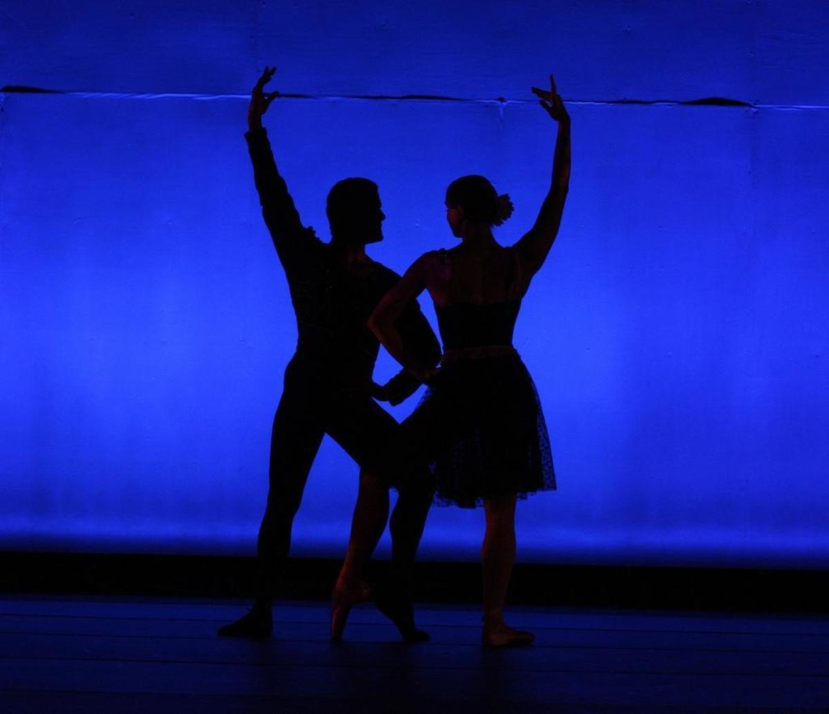 Amber Luallen, cultural arts program administrator for Lexington Parks and Recreation, says in addition to the nightime park setting, what has proven to keep the community coming back is the variety of the performance itself.