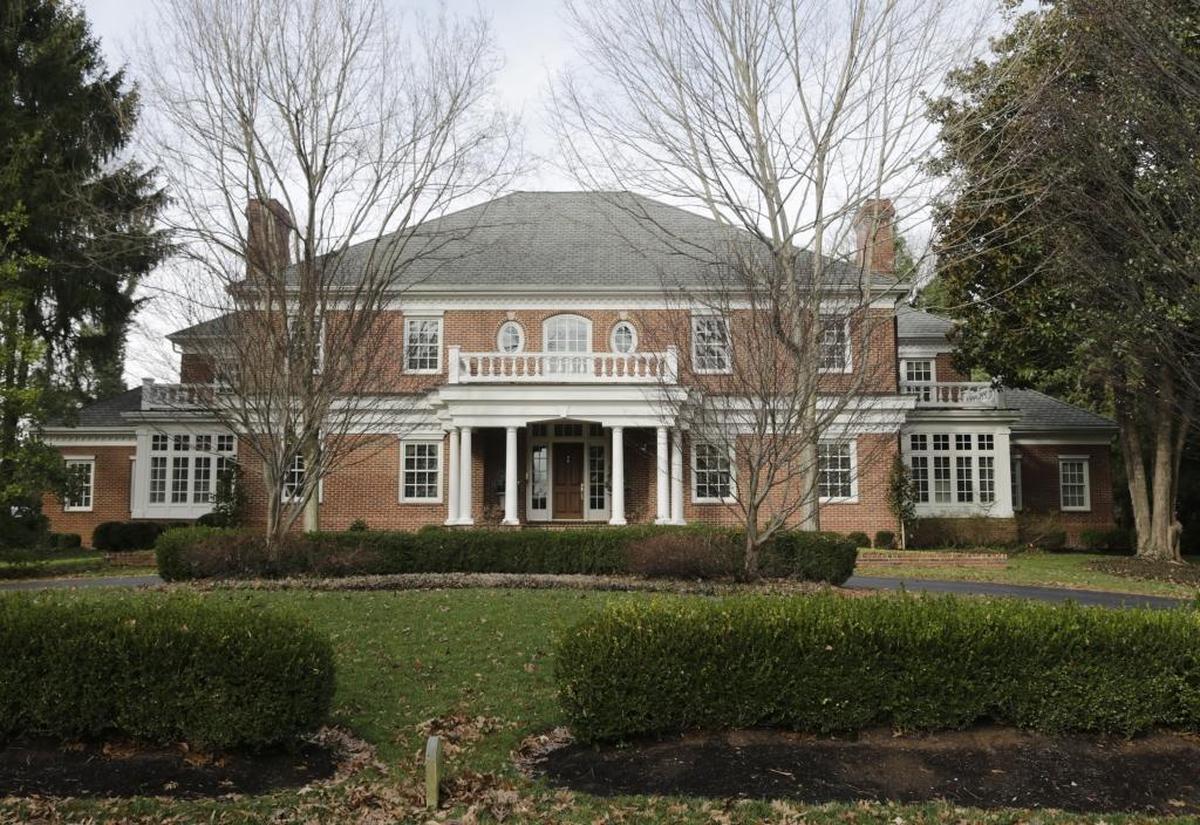 1600 Lakewood Drive