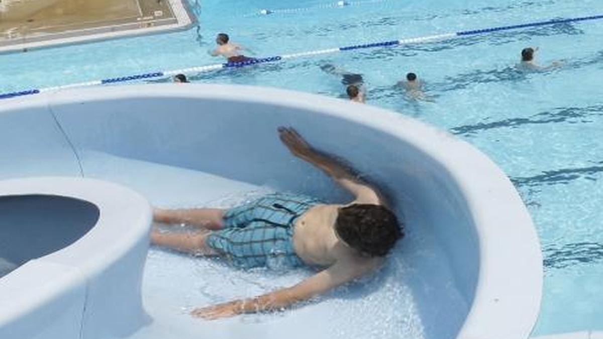 The Southland Aquatic Center will host Poolapalooza on Saturday.