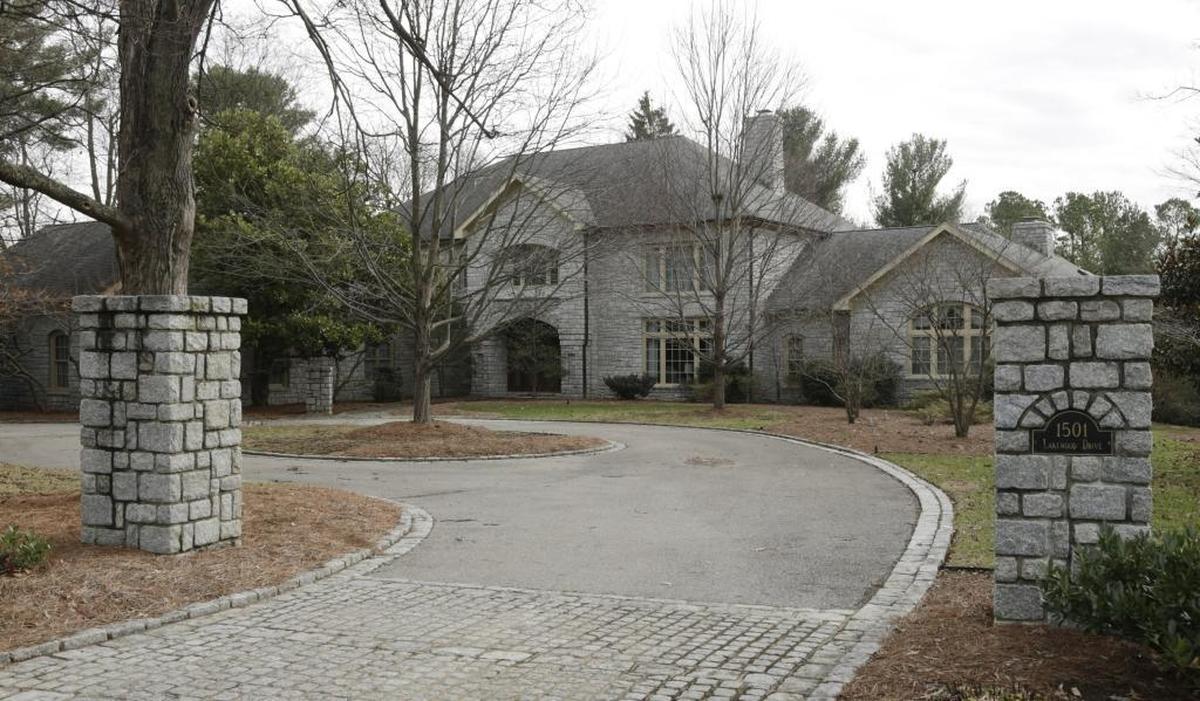 1501 Lakewood Drive