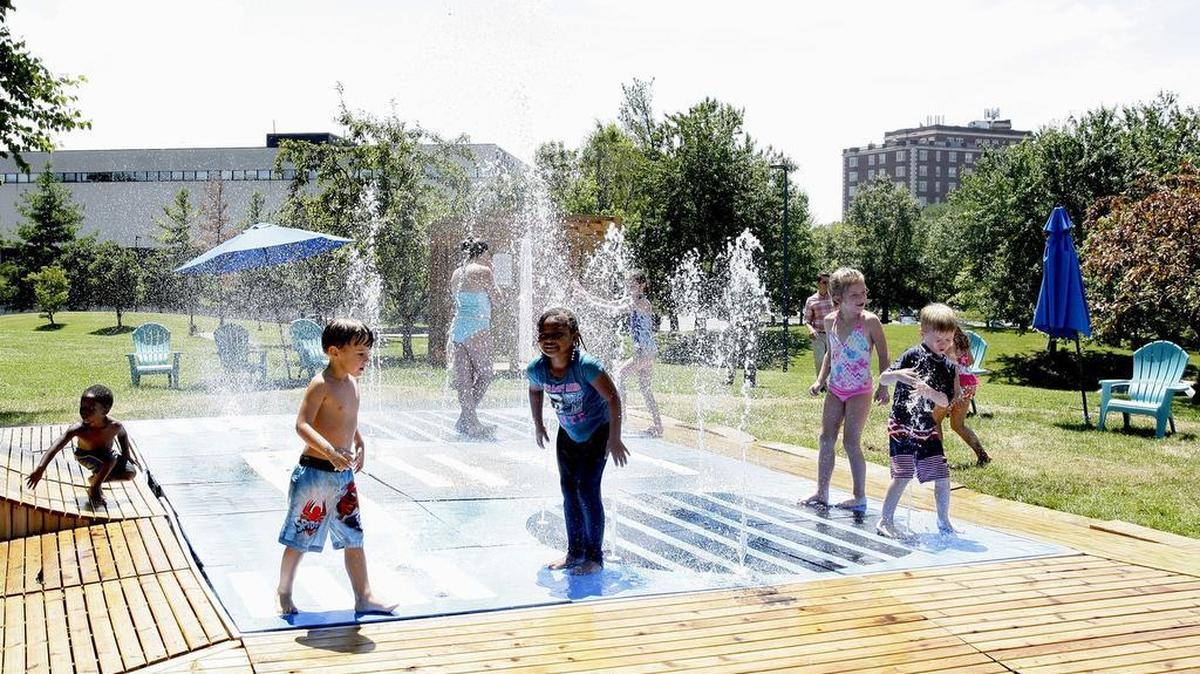 SplashJAM, a temporary water feature in downtown Lexington’s Northeastern Park, opened July 14 near Thoroughbred Park. It will remain open through Labor Day weekend.