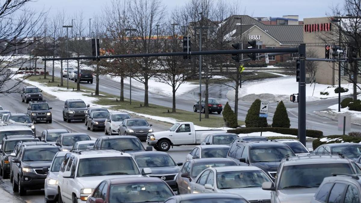 Traffic was stuck Jan. 25 in the intersection of Beaumont Centre Parkway and Fieldstone Way, a common occurrence in the Harrodsburg Road development.