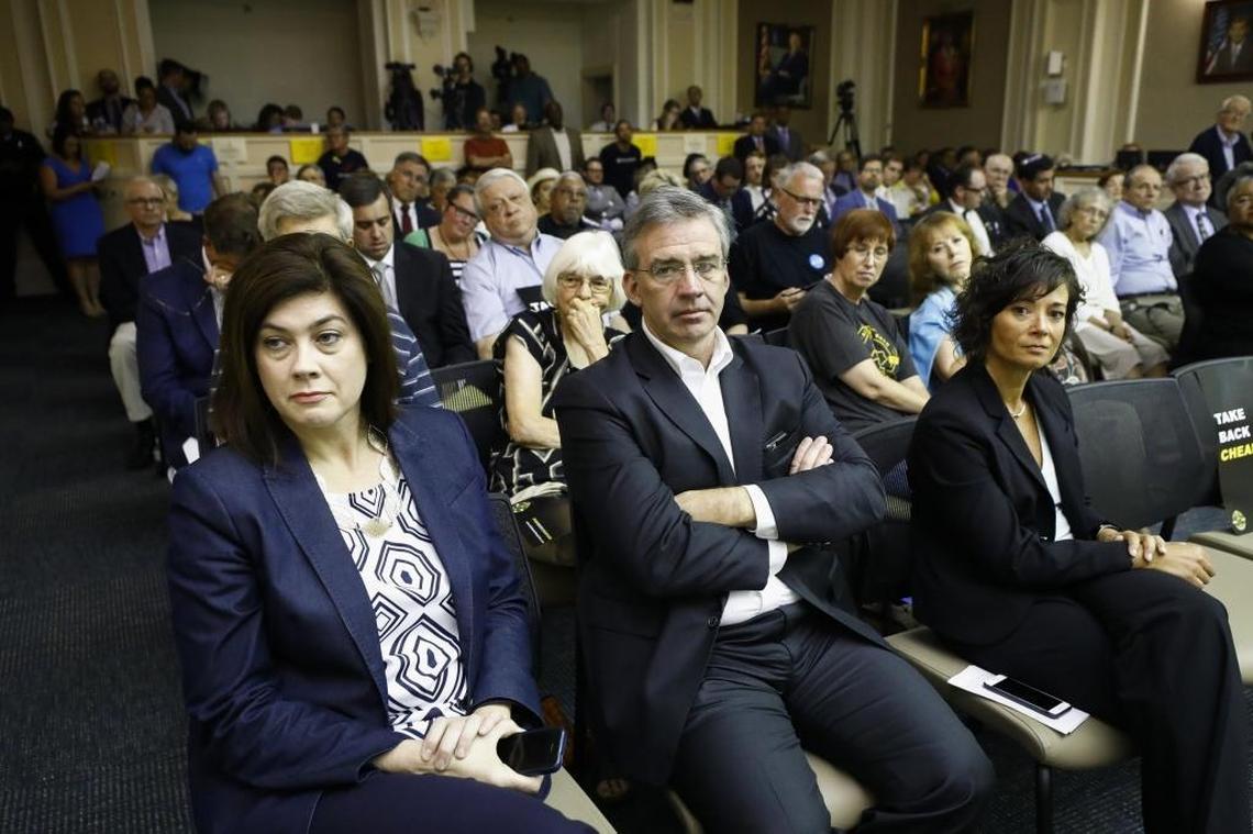 Council chambers are filled to capacity ahead of a vote on a proposal to move two Confederate-era statues from downtown Lexington at the Lexington-Fayette Urban County Government Center in Lexington, Tuesday, Aug. 15, 2017. The council voted 15-0 to pass the resolution.