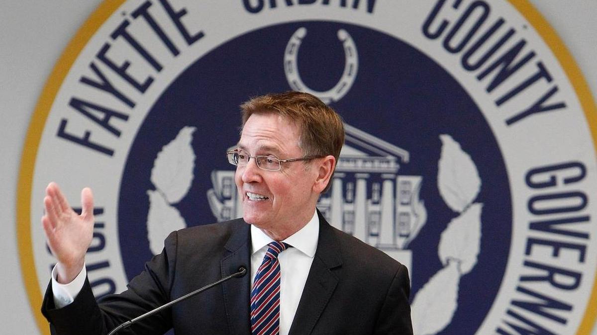 Mayor Jim Gray will give his annual State of the City address Tuesday.