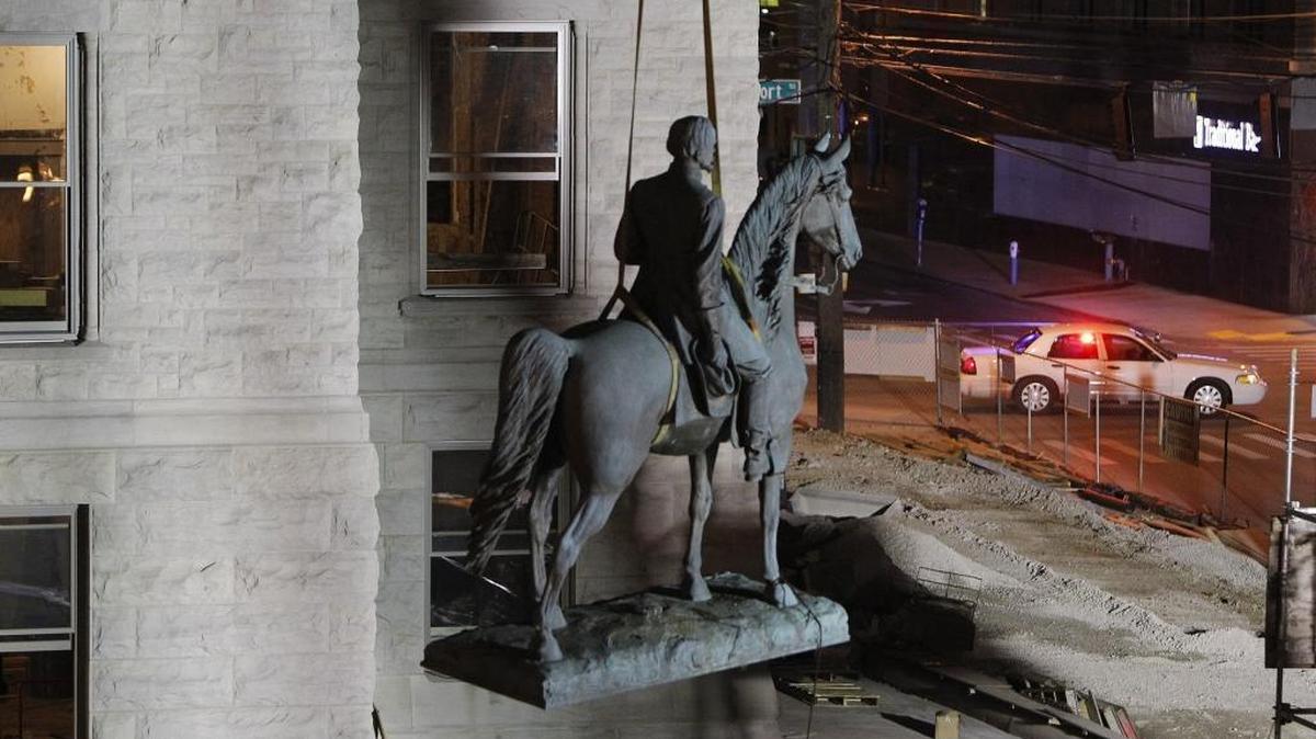 Crews removed the statue of Confederate Gen. John Hunt Morgan on Oct. 17 from the old Fayette County Courthouse in Lexington.