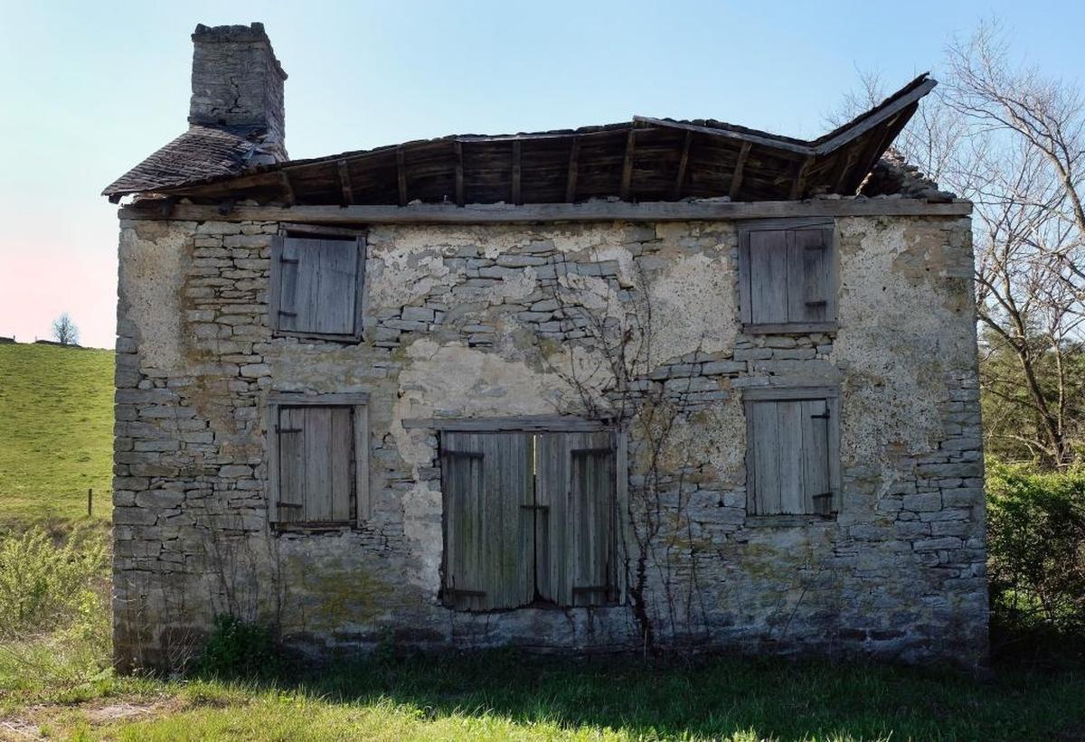 The Choctaw Academy was established by Richard Mentor Johnson in 1825 near Stamping Ground in Scott County to educate American Indian youth. The school, which closed in 1845, was one of the nation’s first inter-racial schools. Several local white families also sent their sons there.