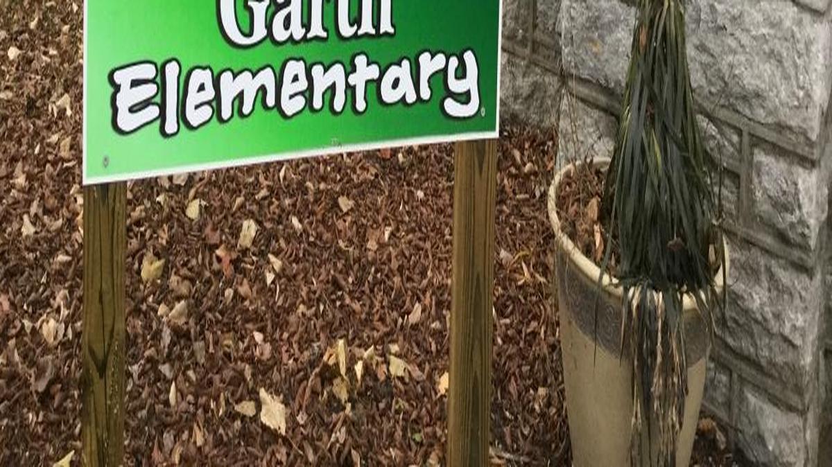 Garth Elementary School in Scott County
