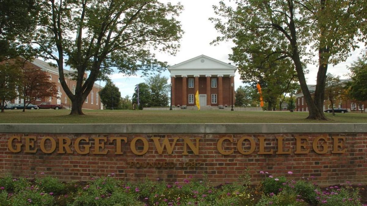 The Southern Association of Colleges and Schools Commission on Colleges extended Georgetown College’s probation.