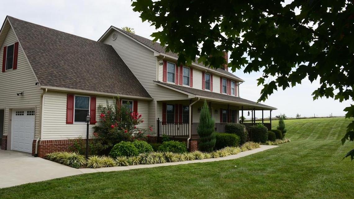 The four-bedroom vacation cottage at Old Friends Farm will be rented by the week or month, beginning Saturday.