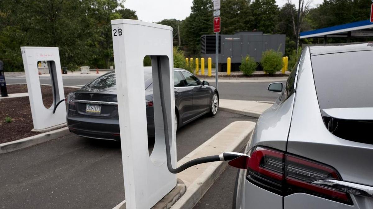 KU plans to have 20 charging stations in Kentucky. Midway’s station, which opened Thursday, was the eighth. In this file photo, Tesla electric cars were recharged at a Tesla Motor Supercharging station at a rest stop on Interstate 95 in Darien, Conn.