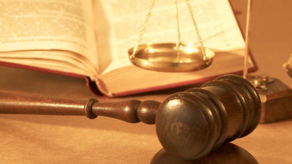 A proposed law allowing partisanship into judges’ races would harm the fairness of Kentucky’s courts, two judges argue.